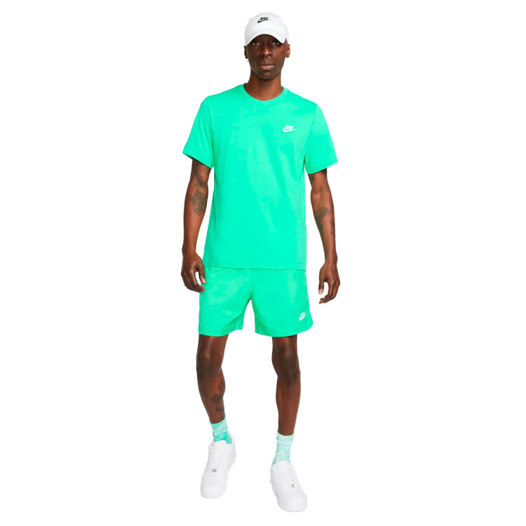 camiseta-nike-sportswear-club-spring-green-3.jpg