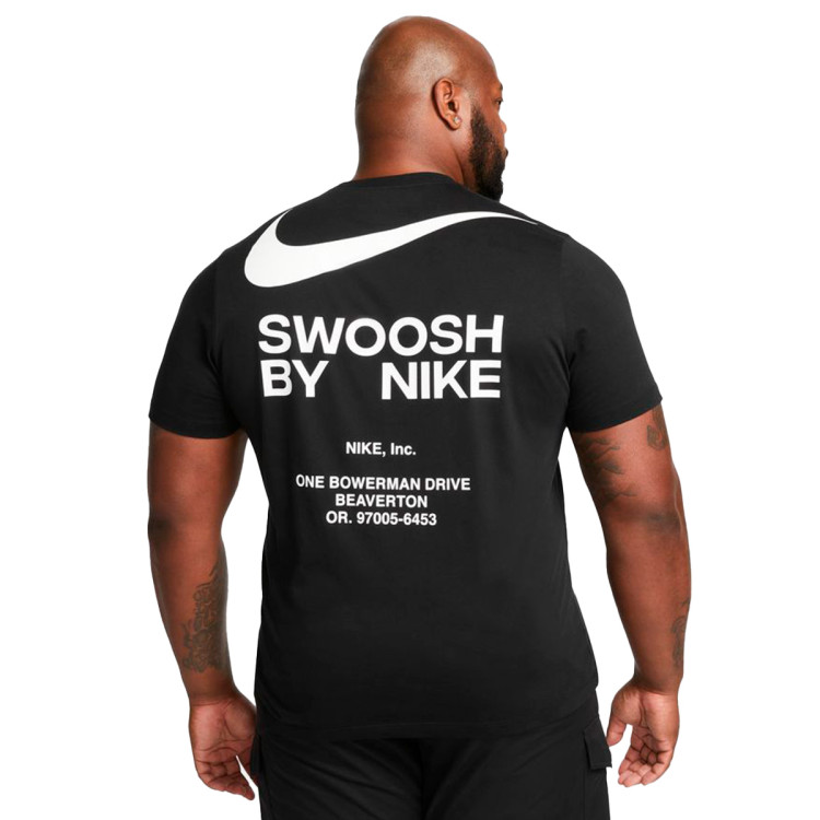 camiseta-nike-sportswear-big-swoosh-black-4