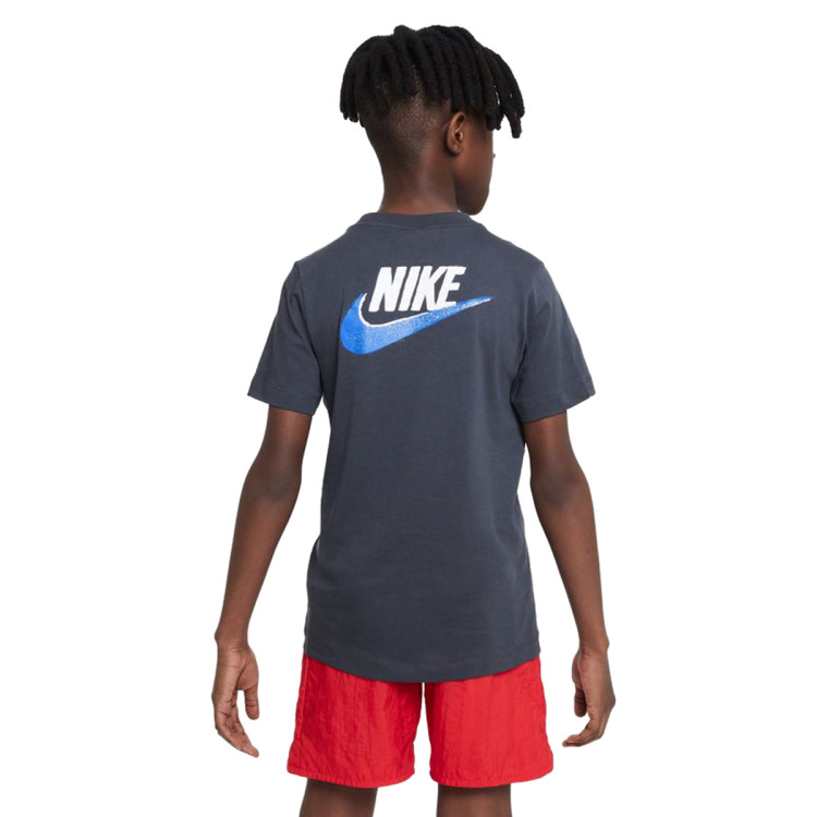 camiseta-nike-sportswear-sport-festival-graphic-nino-smoke-grey-1