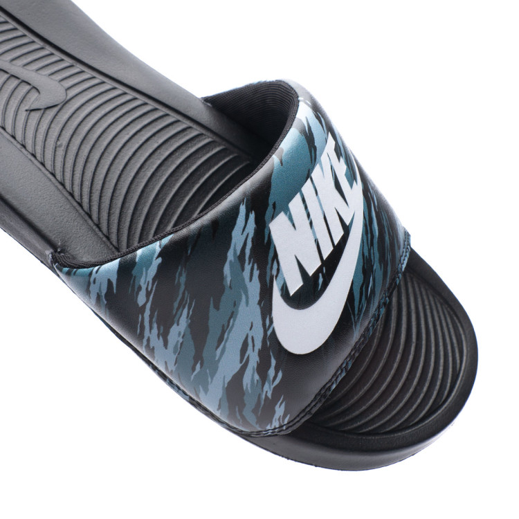 chanclas-nike-victori-one-slide-print-negro-2