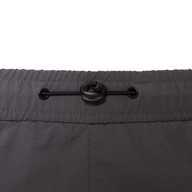pantalon-corto-karl-kani-rubber-signature-cargo-black-2.jpg