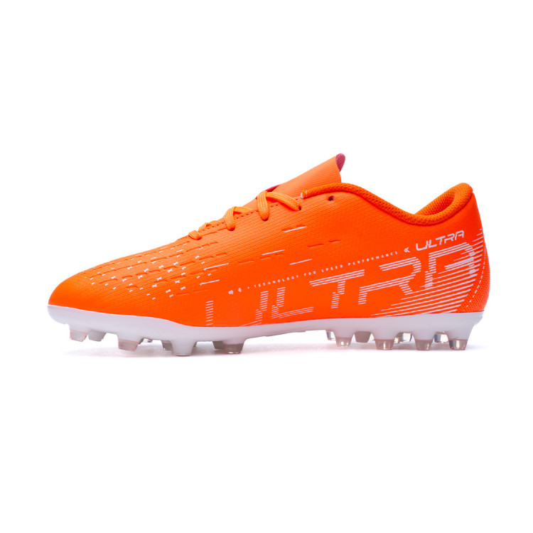 bota-puma-ultra-play-mg-nino-ultra-orange-white-blue-glimmer-2.jpg