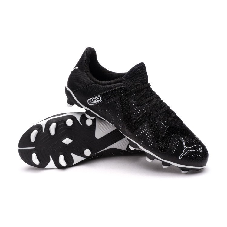 bota-puma-future-play-fgag-nino-black-white-0