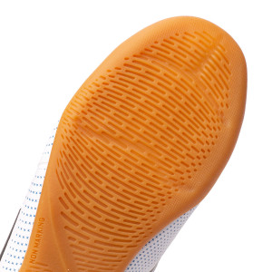 OUTSOLE-2