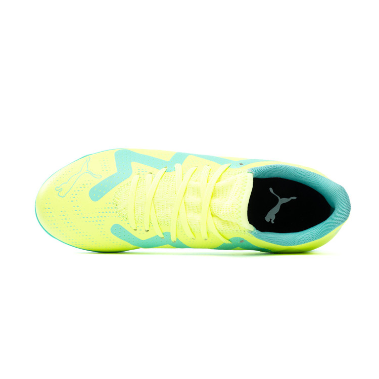 bota-puma-future-play-turf-nino-fast-yellow-black-electric-peppermint-4