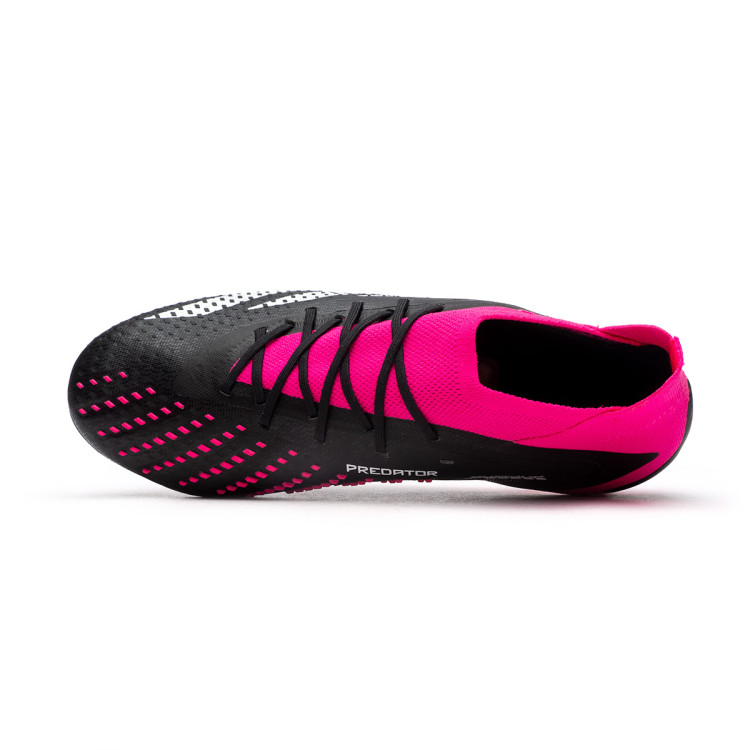 bota-adidas-predator-accuracy.1-sg-core-black-white-shock-pink-4.jpg