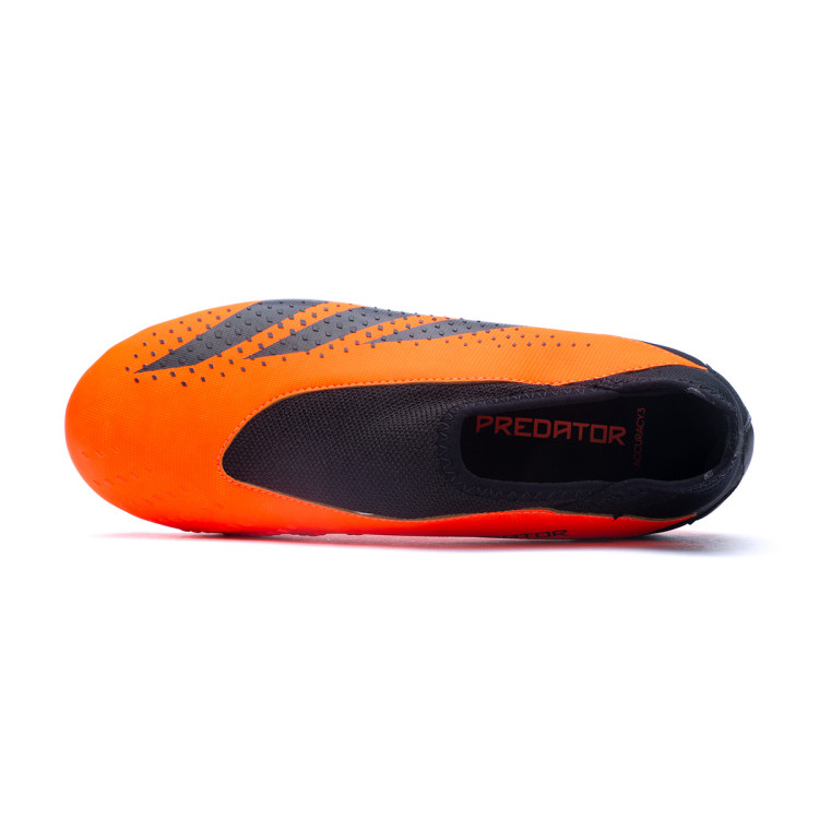 bota-adidas-predator-accuracy-.3-ll-fg-nino-solar-orange-core-black-4.jpg
