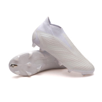 Predator Accuracy + FG White