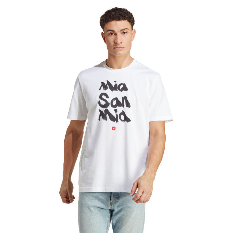 camiseta-adidas-fc-bayern-de-munich-fanswear-2022-2023-white-0.jpg