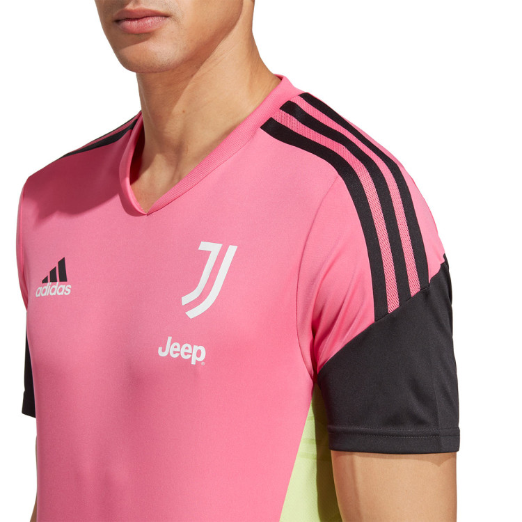 camiseta-adidas-juventus-fc-training-2022-2023-pulse-magenta-5.jpg