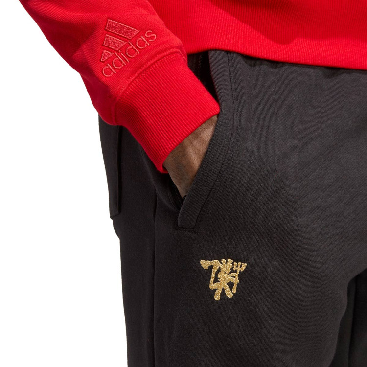 pantalon-largo-adidas-manchester-united-fc-fanswear-2022-2023-black-3.jpg
