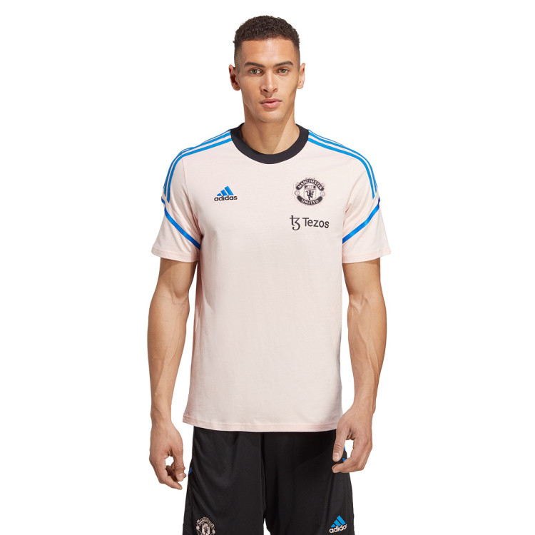 camiseta-adidas-manchester-united-fc-training-2022-2023-icey-pink-1.jpg