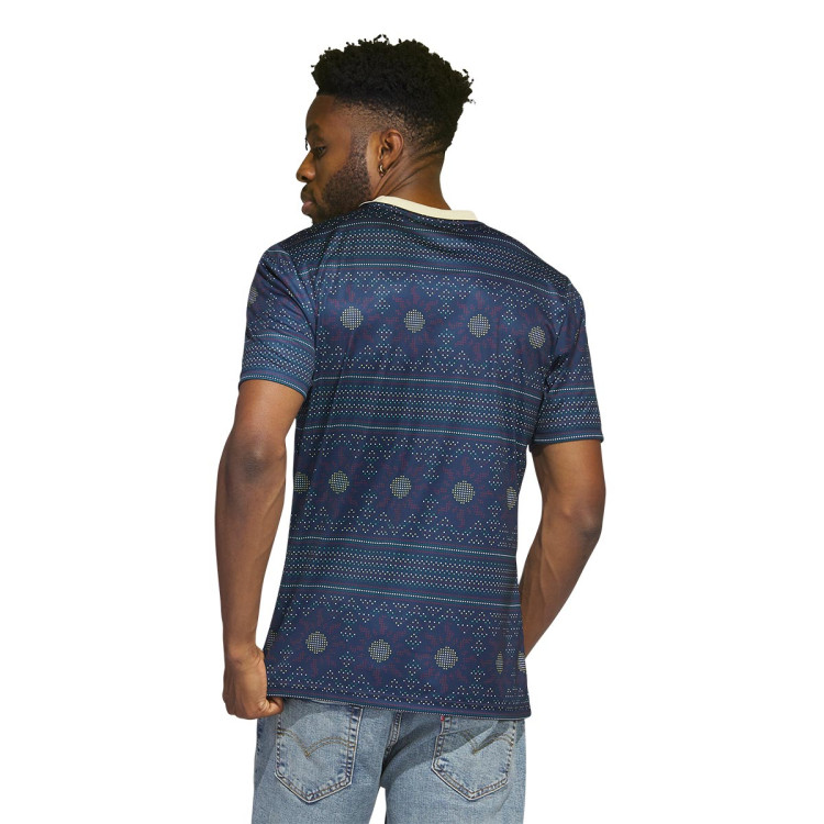 camiseta-adidas-jamaica-pre-match-2022-2023-collegiate-navy-6.jpg