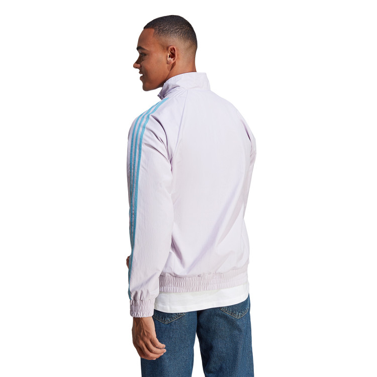 chaqueta-adidas-tiro-woven-silver-dawn-2.jpg