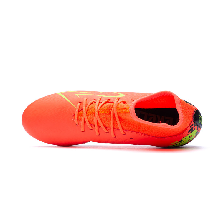 bota-new-balance-tekela-v4-magique-fg-coral-4