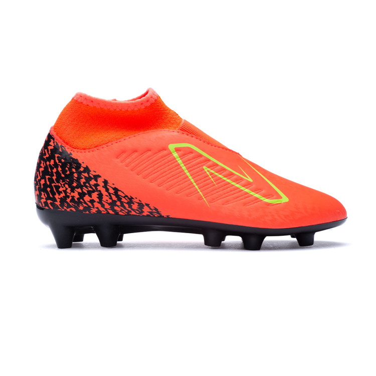 bota-new-balance-tekela-v4-magique-fg-nino-coral-1.jpg