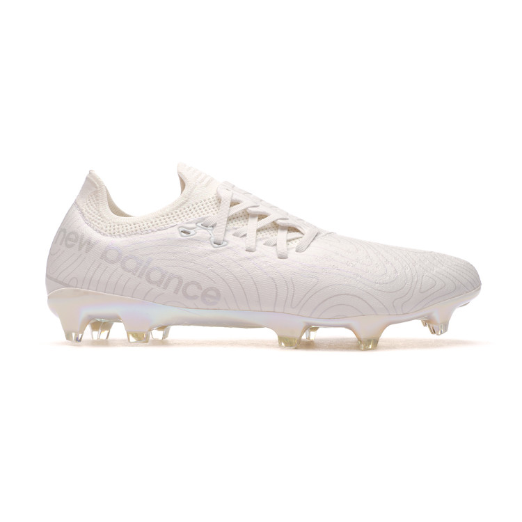 bota-new-balance-furon-v7-pro-fg-white-1