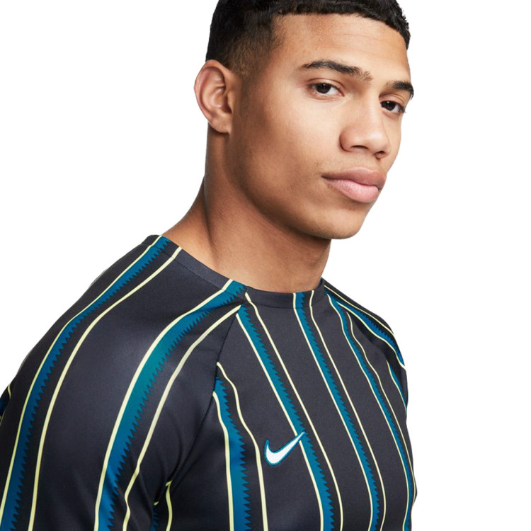 camiseta-nike-dri-fit-academy-top-black-baltic-blue-action-green-1