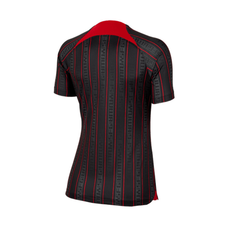 camiseta-nike-liverpool-fc-edicion-especial-2022-2023-mujer-anthracite-gym-red-1.jpg