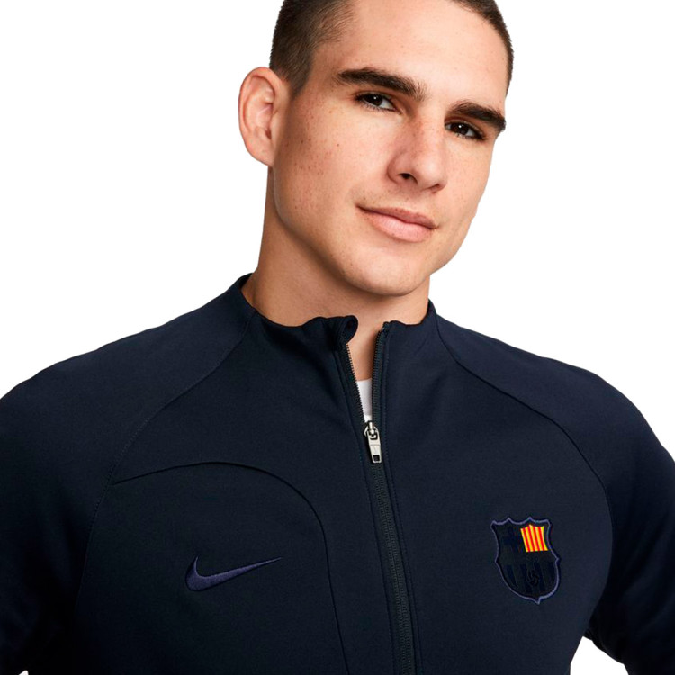 chaqueta-nike-fc-barcelona-pre-match-2022-2023-dark-obsidian-obsidian-no-sponsor-2.jpg