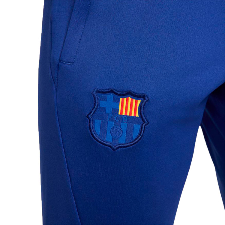 pantalon-largo-nike-fc-barcelona-training-2022-2023-deep-royal-blue-noble-red-no-spon-plyr-2