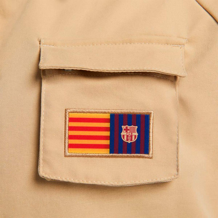 chaqueta-nike-fc-barcelona-fanswear-2022-2023-mujer-desert-khaki-2