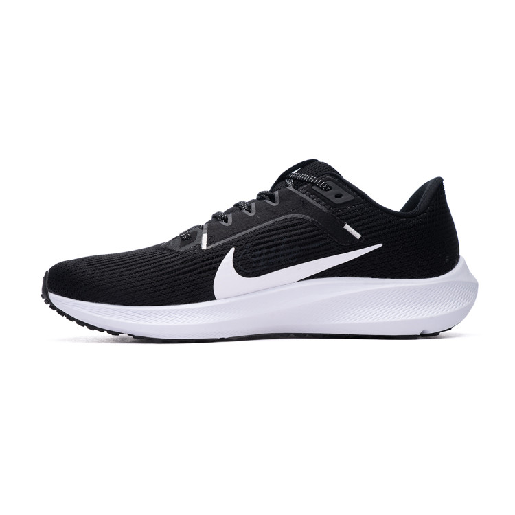 zapatilla-nike-air-zoom-pegasus-40-premium-negro-2