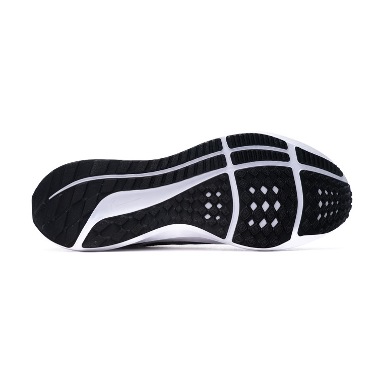 zapatilla-nike-air-zoom-pegasus-40-premium-negro-3.jpg