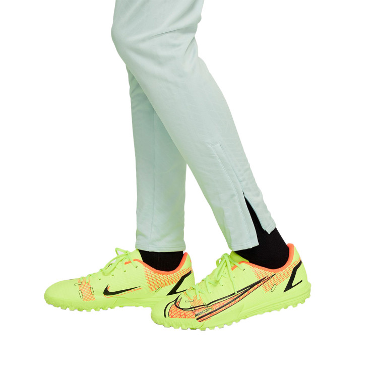 pantalon-largo-nike-dri-fit-strike-nino-pure-platinum-3