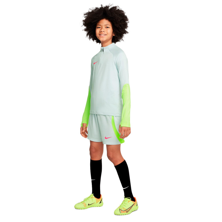 pantalon-corto-nike-dri-fit-strike-nino-pure-platinum-volt-4.jpg
