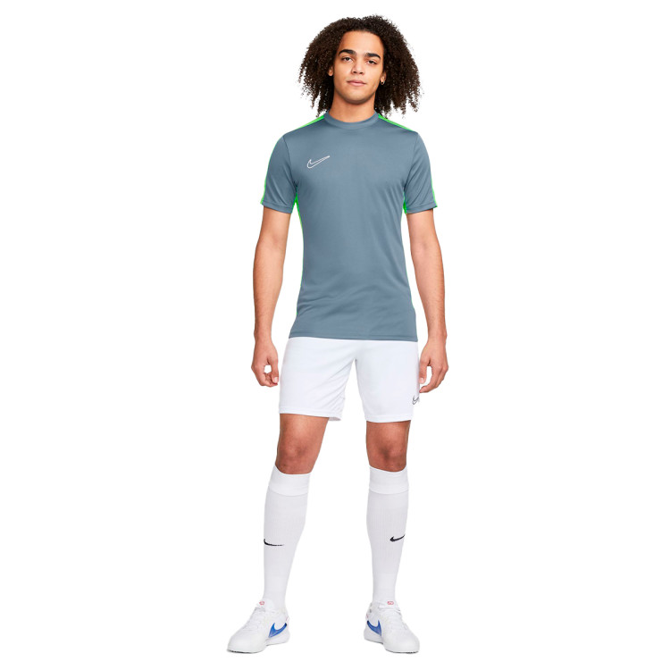 camiseta-nike-dri-fit-academy-23-diffused-blue-green-strike-white-4.jpg