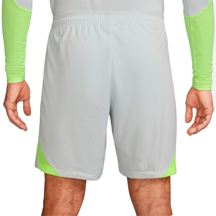 pantalon-corto-nike-dri-fit-strike-pure-platinum-volt-1.jpg