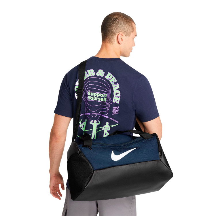 bolsa-nike-brasilia-9.5-41-l-midnight-navy-black-white-3.jpg