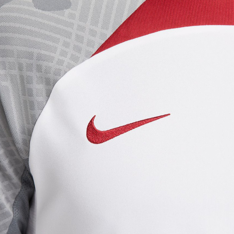 camiseta-nike-liverpool-fc-training-2022-2023-white-smoke-grey-3.jpg