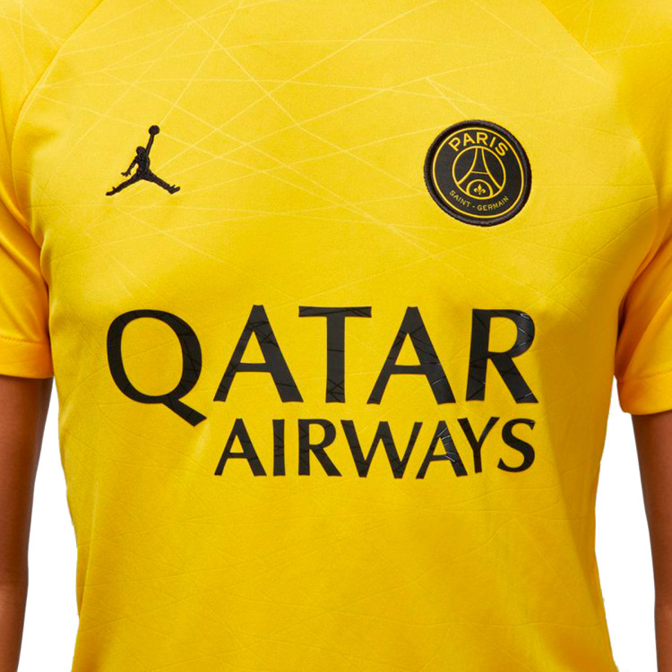 camiseta-nike-paris-saint-germain-fc-pre-match-2022-2023-tour-yellow-black-2