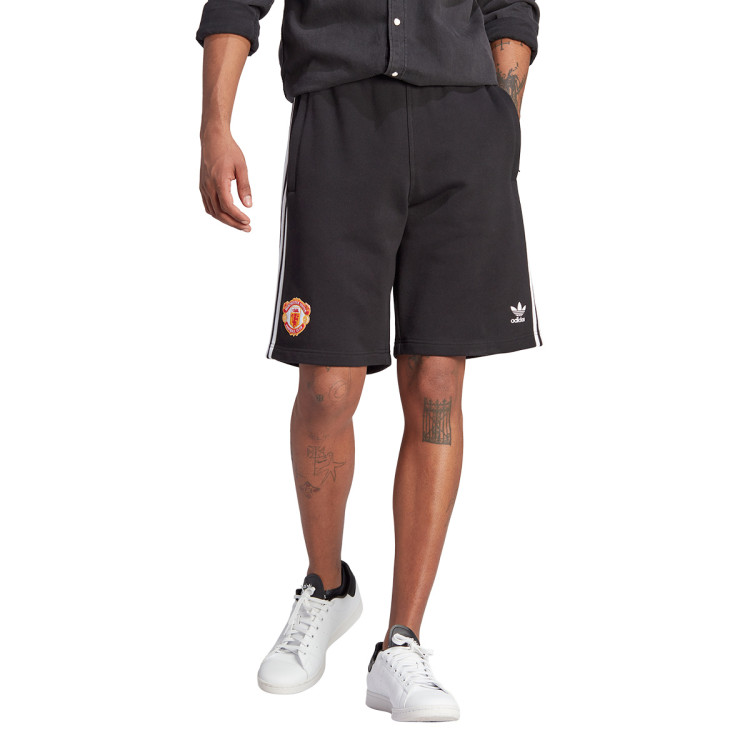 pantalon-corto-adidas-manchester-united-fc-edicion-especial-black-2.jpg