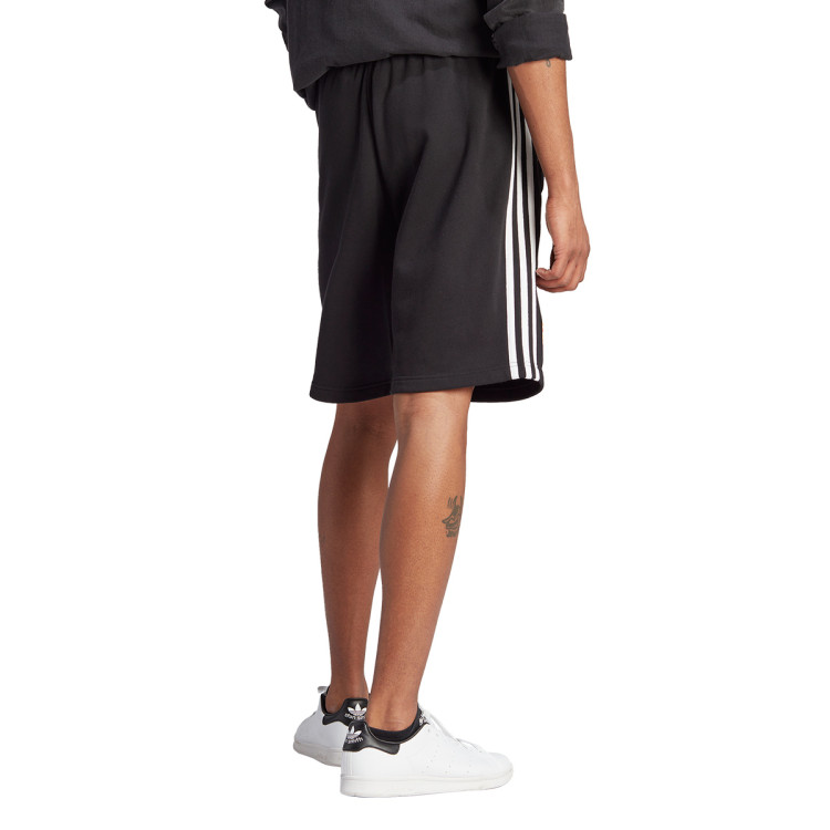 pantalon-corto-adidas-manchester-united-fc-edicion-especial-black-3.jpg