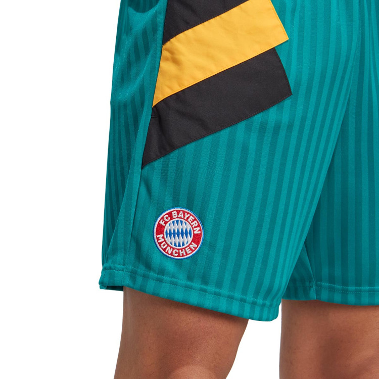 pantalon-corto-adidas-fc-bayern-de-munich-fanswear-2022-2023-eqt-green-4