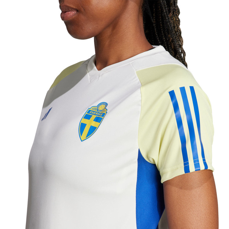 camiseta-adidas-suecia-training-mundial-femenino-2023-mujer-off-white-3