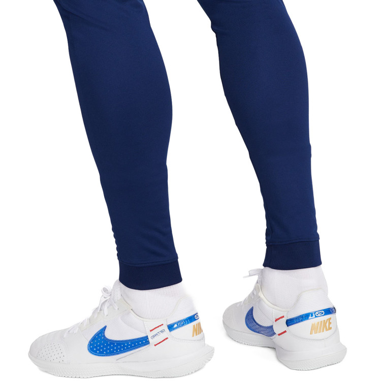 chandal-nike-atletico-de-madrid-training-2023-2024-global-red-blue-void-regal-pink-3.jpg