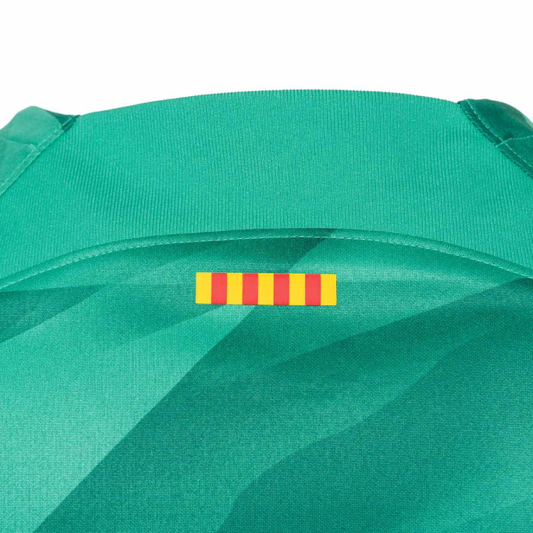 camiseta-nike-fc-barcelona-primera-equipacion-stadium-2023-2024-verde-4.jpg