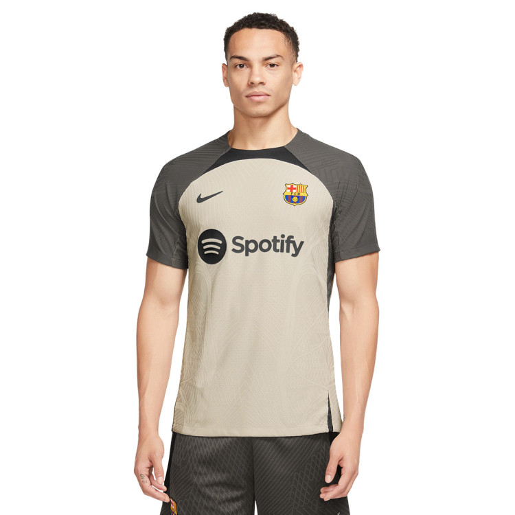 camiseta-nike-fc-barcelona-training-2023-2024-string-black-0