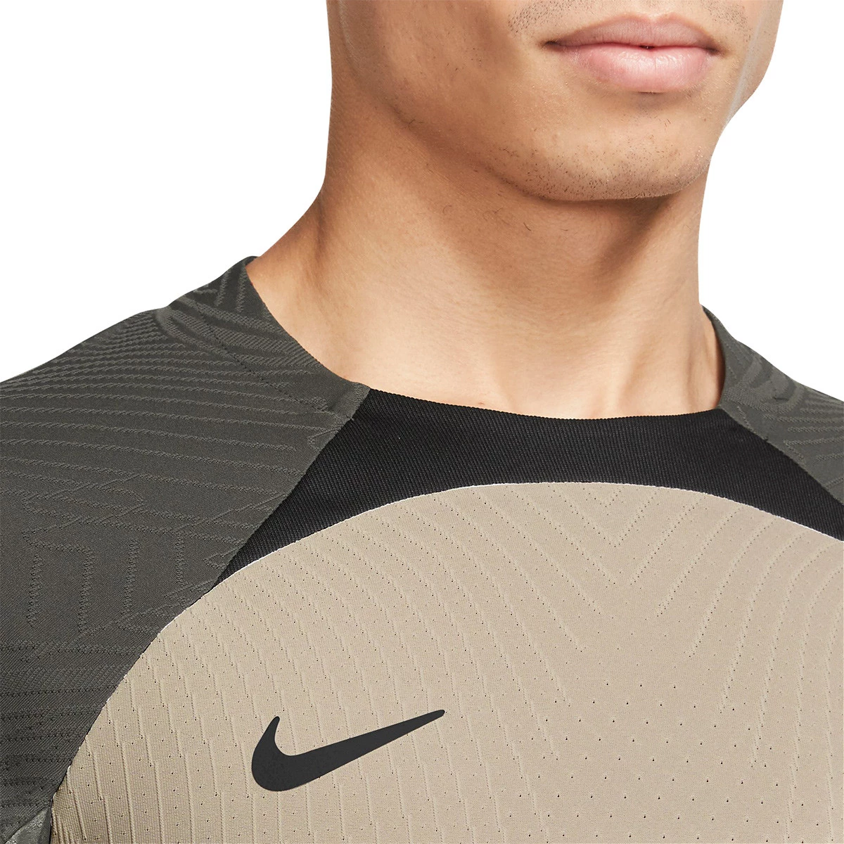 T-Shirt Nike FC Barcelona Training 2023-2024 String-String