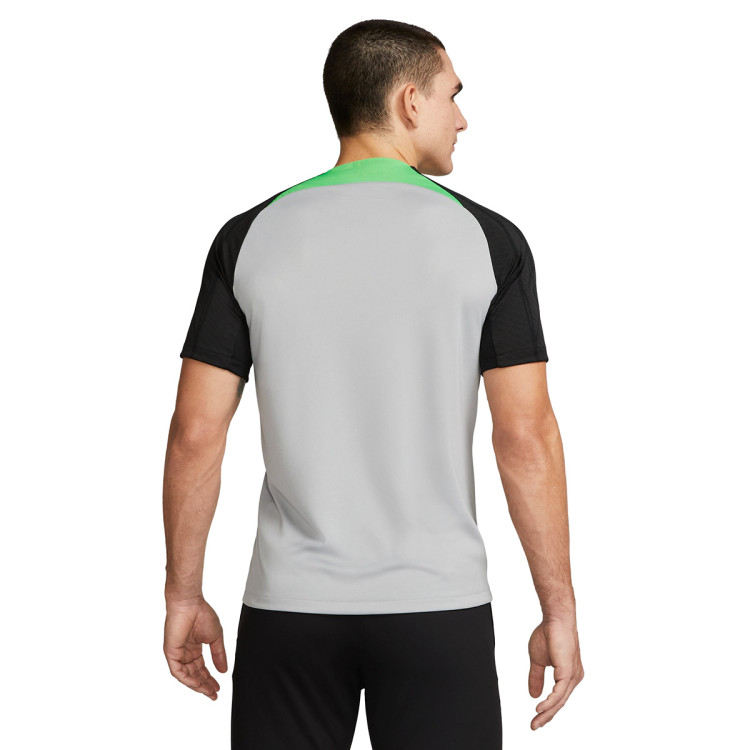 camiseta-nike-liverpool-fc-training-2023-2024-wolf-grey-poison-green-black-1