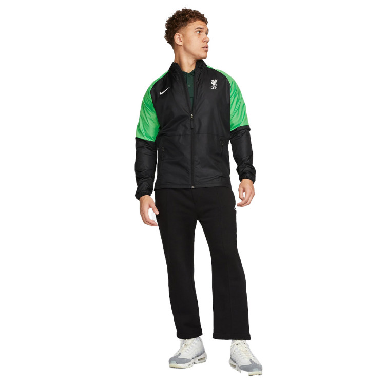 chaqueta-nike-liverpool-fc-fanswear-2023-2024-black-green-spark-white-2