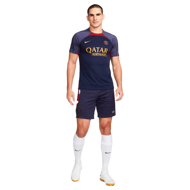 camiseta-nike-paris-saint-germain-training-2023-2024-blackened-blue-red-gold-4