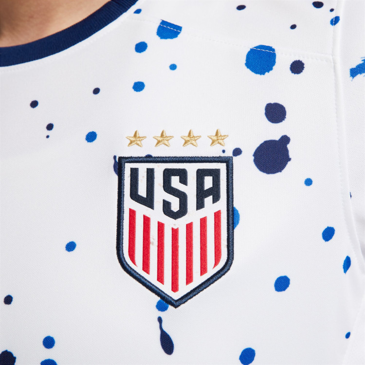 camiseta-nike-estados-unidos-primera-equipacion-stadium-mundial-femenino-2023-mujer-white-loyal-blue-metallic-gold-4