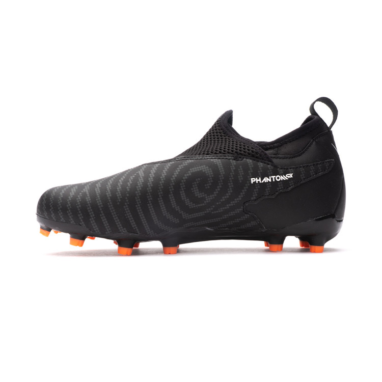 bota-nike-phantom-gx-academy-df-fgmg-nino-black-summit-white-dark-smoke-grey-2.jpg
