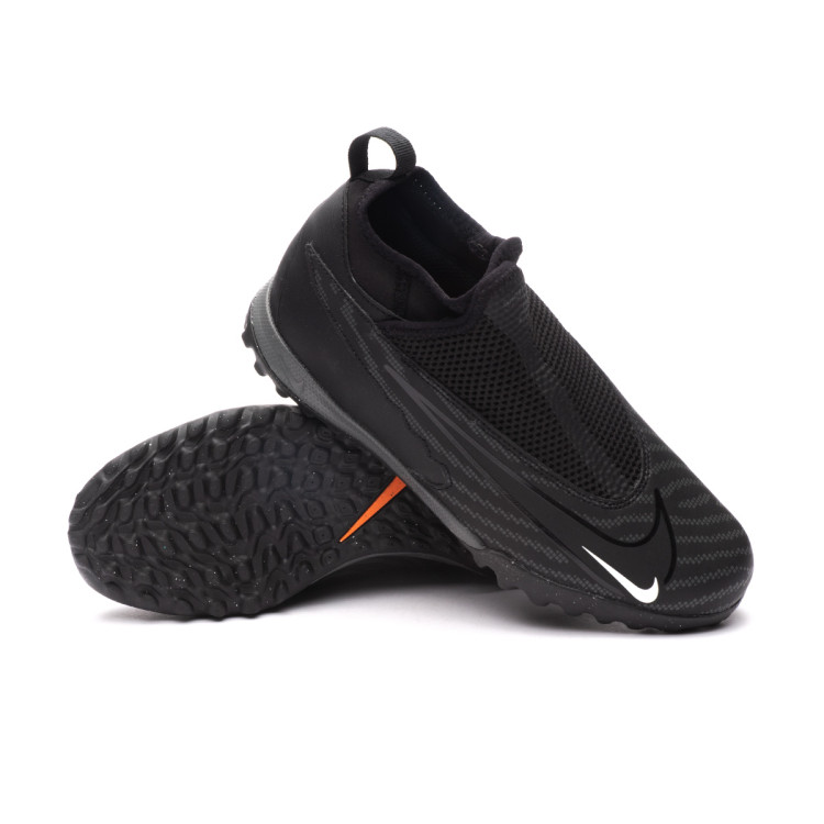 bota-nike-phantom-gx-academy-df-turf-nino-black-summit-white-dark-smoke-grey-0.jpg