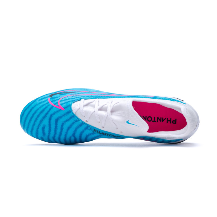 bota-nike-phantom-gx-pro-fg-baltic-blue-pink-blast-white-4.jpg
